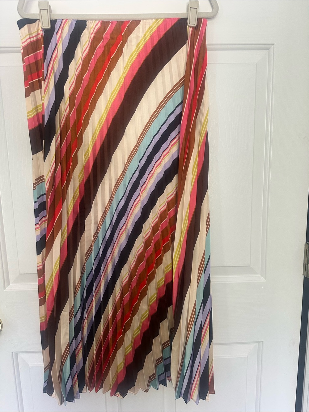 Diagonal Stripe Pleated Maxi Skirt in Cream, Pink & Blue